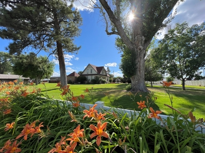 Eastern Oregon Three Bedroom Home - image 1
