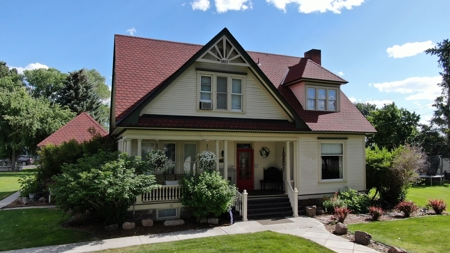Eastern Oregon Three Bedroom Home - image 4