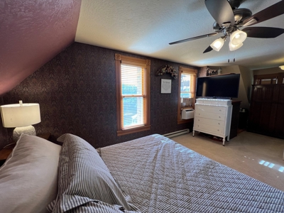 Eastern Oregon Three Bedroom Home - image 21
