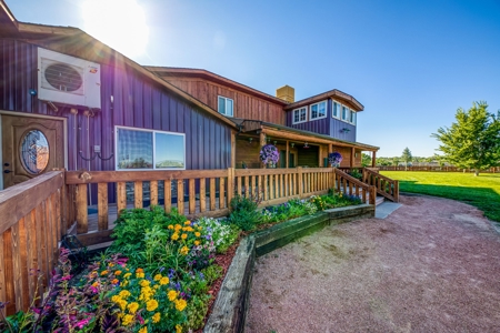 Remodeled Professional Building for Sale in Western Colorado - image 41