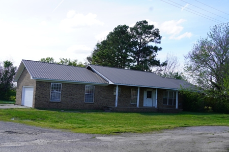 Spacious Country Home In Panama, Oklahoma For Sale - image 2