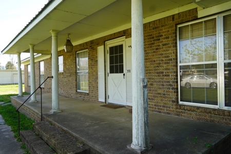 Spacious Country Home In Panama, Oklahoma For Sale - image 11