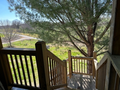 Country Home in Albany, Kentucky - image 36