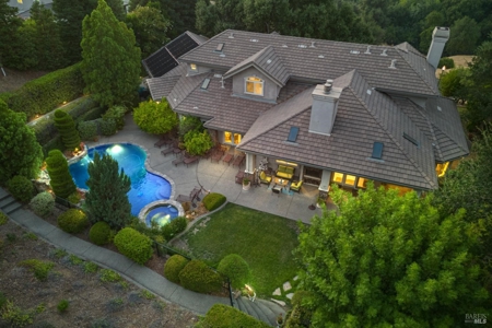 Vacaville Luxury Home for Sale in Gated Community - image 1