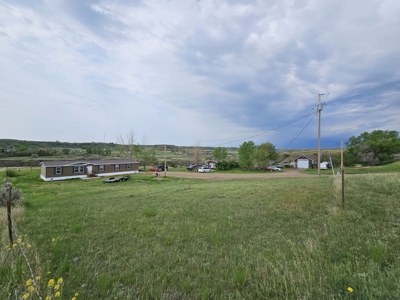 4 Bedroom 3 Bath Country Property - image 1