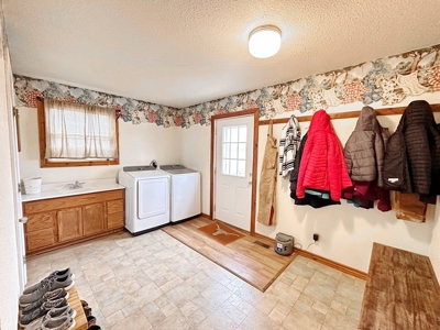 El Dorado Springs Missouri Country Home & Land For Sale - image 17