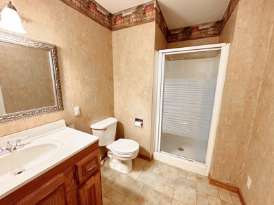 El Dorado Springs Missouri Country Home & Land For Sale - image 18