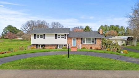 Home for Sale in Abingdon VA - image 35