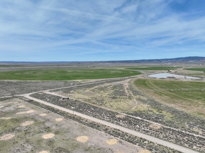 Eastern Oregon Meadow Land Ranch - image 36