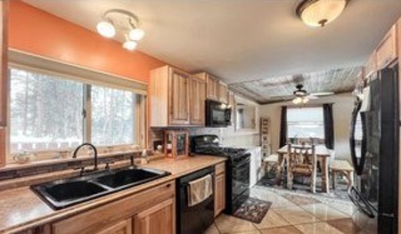 Scenic Mountain Oasis - image 13