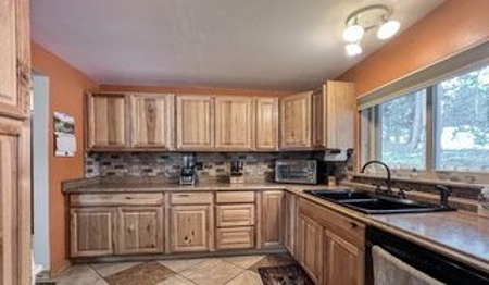 Scenic Mountain Oasis - image 8