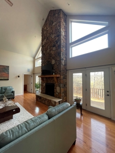 Riverfront Home In Eminence Missouri On The Jacks Fork River - image 17