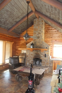Beautiful Lodge style home - image 11