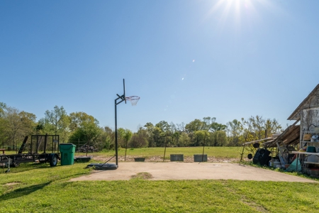 House for sale with Land New Diana ISD Texas - image 29