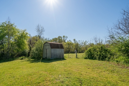 House for sale with Land New Diana ISD Texas - image 32