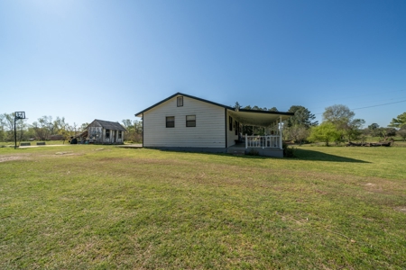 House for sale with Land New Diana ISD Texas - image 27