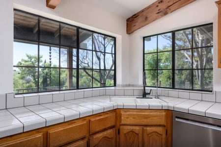 Winters, California Country Homes on Small Acreage for Sale - image 16