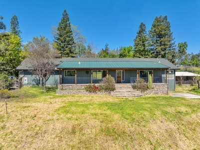 Winters, California Country Homes on Small Acreage for Sale - image 1