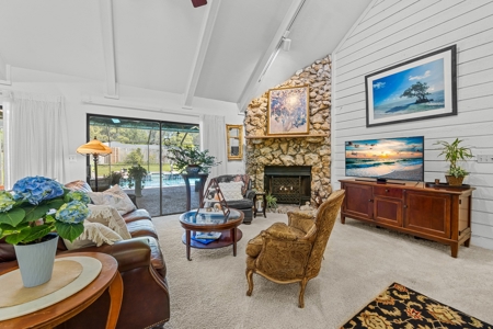 Charming House With Pool In The Heart Of High Springs, Fl! - image 3