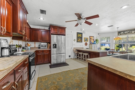 Charming House With Pool In The Heart Of High Springs, Fl! - image 8