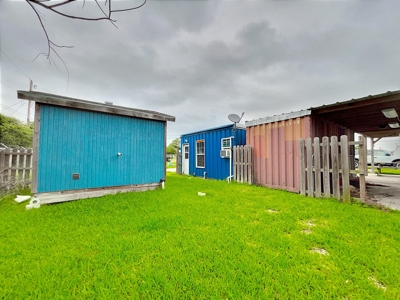 RV PARK In HOLIDAY BEACH - image 15