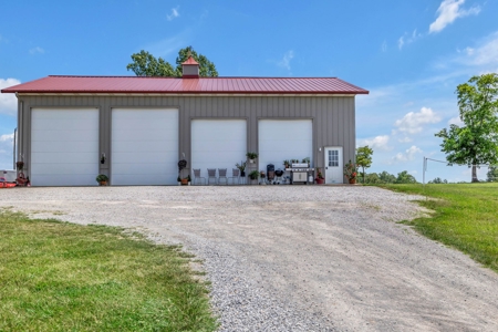 Exclusive Property with Morton Building - image 13