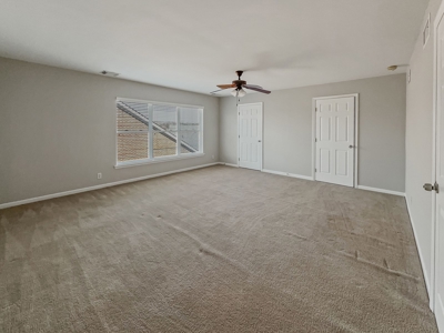Elegant 3BR/3BA Spring Hill Home with Modern Upgrades - image 15