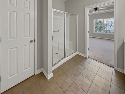 Elegant 3BR/3BA Spring Hill Home with Modern Upgrades - image 23
