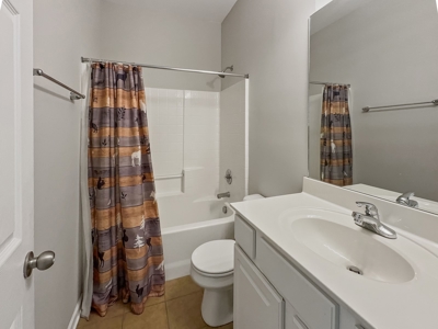 Elegant 3BR/3BA Spring Hill Home with Modern Upgrades - image 19