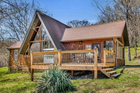 Enchanting 58.92-Acre Estate with Rustic Guest House - image 6