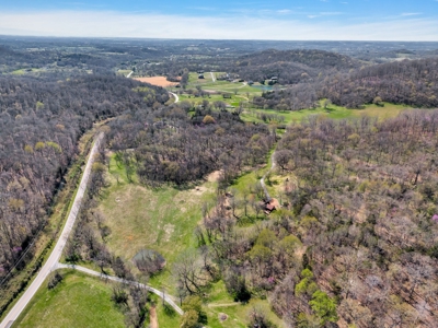 Enchanting 58.92-Acre Estate with Rustic Guest House - image 29