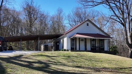Country Farm House For Sale Everton, Boone County, Arkansas - image 1