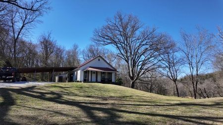 Country Farm House For Sale Everton, Boone County, Arkansas - image 3