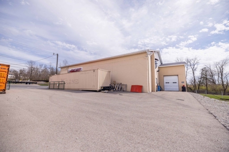 Premier Commercial  Property in Bloomington Indiana for Sale - image 8