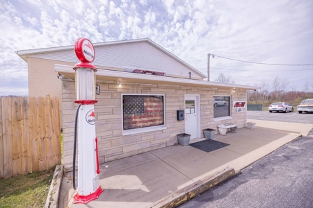 Premier Commercial  Property in Bloomington Indiana for Sale - image 1