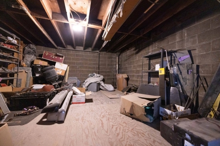 Premier Commercial  Property in Bloomington Indiana for Sale - image 45
