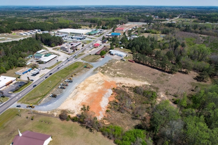 Commercial Land and Building For Sale  in Carthage NC! - image 15