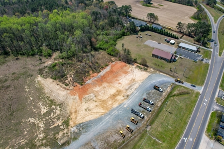 Commercial Land and Building For Sale  in Carthage NC! - image 11