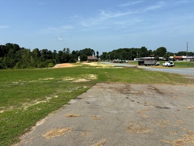 Commercial Land and Building For Sale  in Carthage NC! - image 26