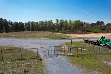 Commercial Land and Building For Sale  in Carthage NC! - image 2