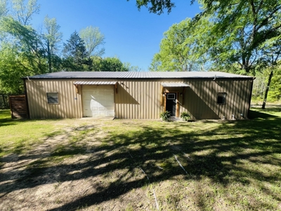 Winnsboro Wood County Texas Furnished Barndominium 6 Acres - image 2