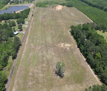 Country Home On ±90 Acres With 1200 Sqft Guest House - image 45