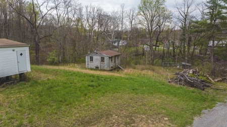 Home, Building and Lake for Sale Near Downtown Salem VA - image 14