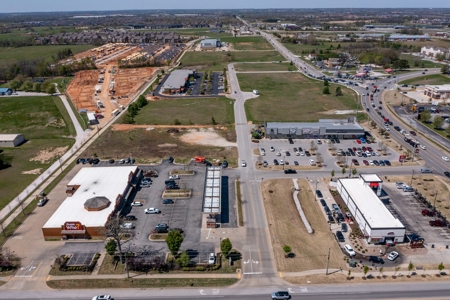Commercial Property in Bentonville, Arkansas - image 8