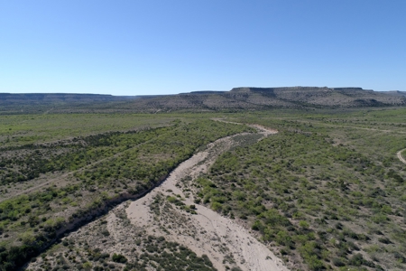 West Texas Pecos River Lake Ranch near Fort Lancaster - image 36