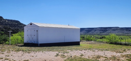 West Texas Pecos River Lake Ranch near Fort Lancaster - image 18