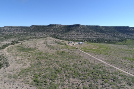 West Texas Pecos River Lake Ranch near Fort Lancaster - image 31