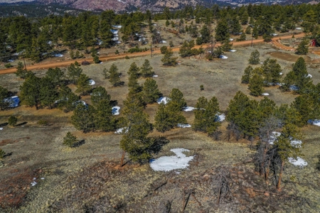Beautiful Colorado Mountain Property with Amazing Views - image 37