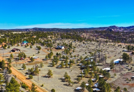 Beautiful Colorado Mountain Property with Amazing Views - image 13