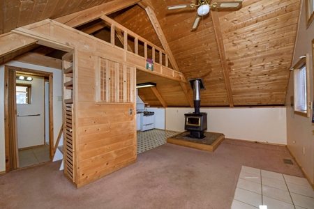 Cozy A-Frame Cabin in the Colorado Mountains - image 13